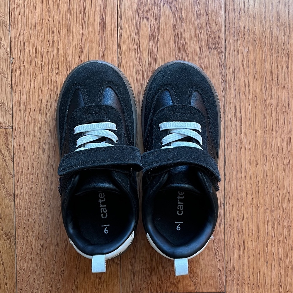 Carter’s, boy’s Skate sneakers shoes, size 9